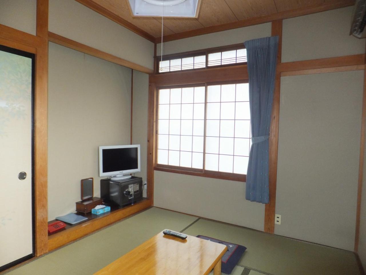 Minshuku Iwatakan Takayama (Gifu) Exterior foto